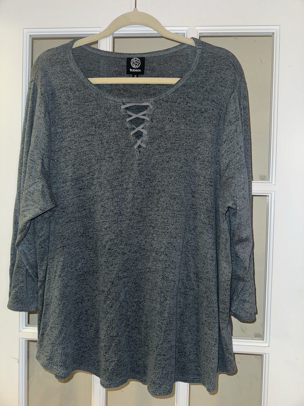 Bobeau 1X Gray Lace-Up Neck Knit Top Soft Stretch 3/4 Sleeve Plus Size Women